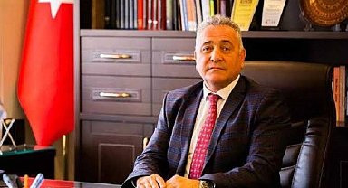 Başkan Eren'den polislere kutlama