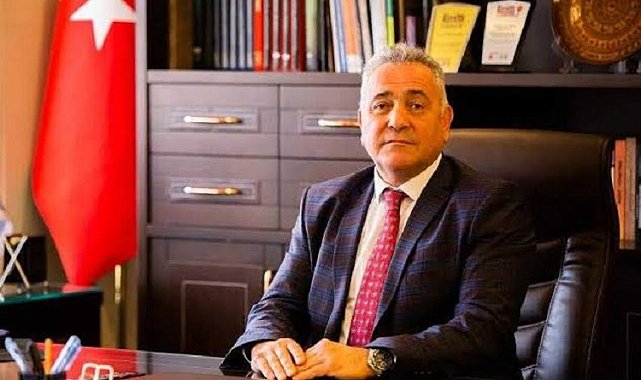 Başkan Eren'den polislere kutlama