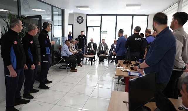 Başkan Palancıoğlu, ilk mesai gününe personeli ile bayramlaşarak başladı