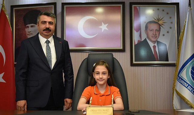 Başkan Yılmaz koltuğunu miniklere devretti