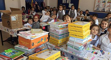 Basketbolseverler Anadolu Efes – Aliağa Petkimspor maçına bilet yerine kitap ile girecek