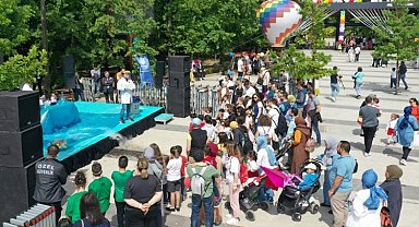 Bi Dünya Eğlence ile yaşanan 23 Nisan sevinci