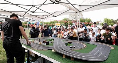 Bursa İnegöl'de dolu dolu 23 Nisan