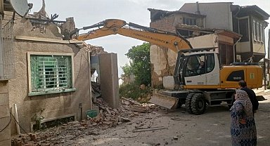  Bursa Osmangazi'de metruk bina talimatı