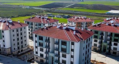 Depremzedelerin çifte bayram sevinci