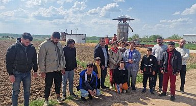 Edirne Jandarması 14 düzensiz göçmen yakaladı!