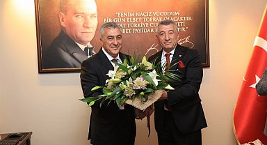 Güzelbahçe'de devir teslim yapıldı