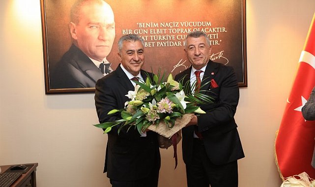 Güzelbahçe'de devir teslim yapıldı