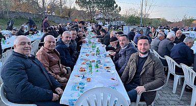 Hayırsever iş insanı Mehmet Başaran, Kadir Gecesi iftar geleneğini sürdürdü!