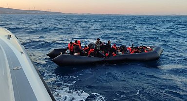 İzmir açıklarında 44 düzensiz göçmen kurtarıldı