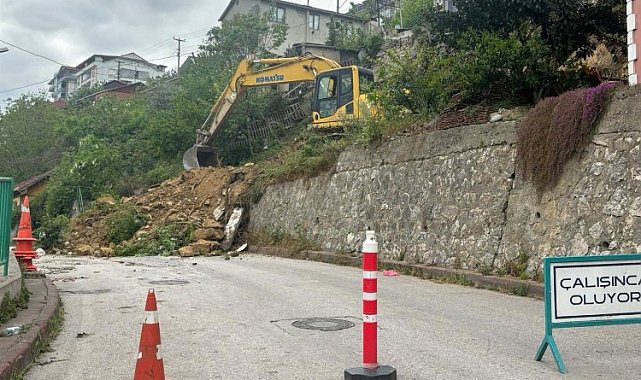İzmit'te tehlike arz eden taş duvar yenileniyor