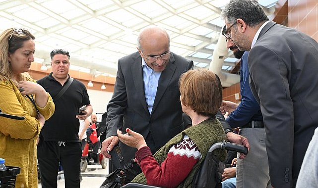 Malatya'da 50 adet akülü engelli aracı teslim edildi