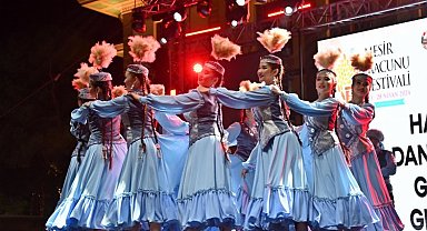 Manisa'da festival coşkusuna renkli etkinlik