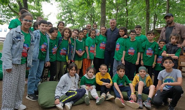 Minik dostlarından Başkan'a; ''Teşekkürler Tahir amca''