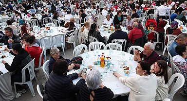 Nilüfer'de 5 bin kişi iftarda buluştu