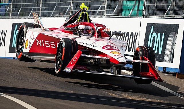 Nissan Formula E Takımı Pole Pozisyonu ve podyum derecesi elde etti