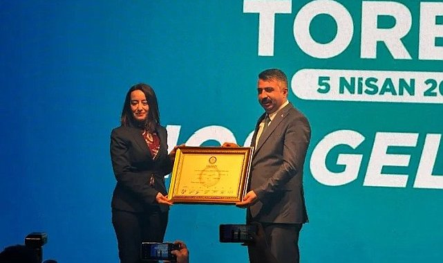 Oktay Yılmaz Yıldırım'da mazbatasını aldı