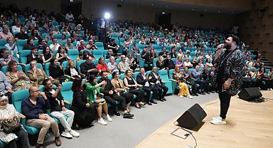 Otizm Farkındalık Haftasına özel çocukların gösterisi damga vurdu