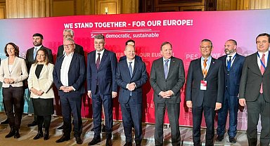 Özgür Özel, PES Liderler Zirvesi'nde