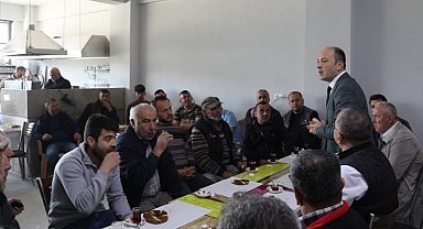 Sakarya Geyve'de Başkan Yıldız 'esnaf kahvaltısı'nda