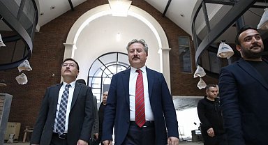 Vali Çiçek ve Başkan Palancıoğlu Çarşı Merlikgazi'yi inceledi