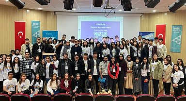 Van'daki gençler "Girişimcilik Zirvesi"nde buluştu