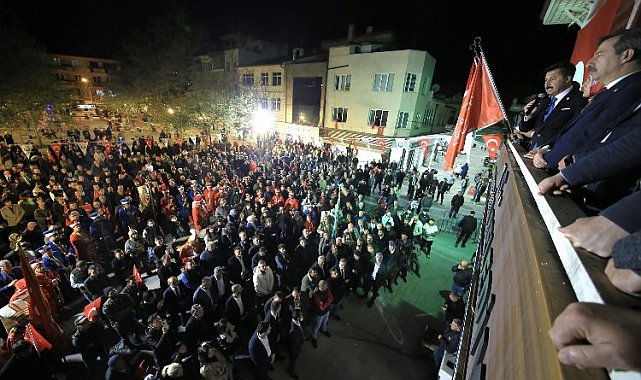 "Yenişehir'de başkan koltukları vatandaşların"