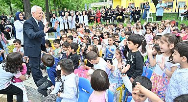Ana Kucağı'nda 'Anneler Günü' heyecanı