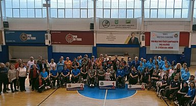 Ankara'da masa tenisinde Merit Grup Real Mardin rüzgarı esti