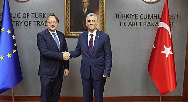 Bakan Bolat, AB Komisyonu Üyesi Varhelyi ile görüştü