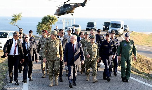 Bakan Yaşar Güler EFES-2024 Tatbikatı'nı denetledi