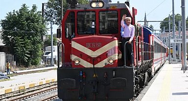 Bakü-Tiflis-Kars Demiryolu Hattı yeniden açıldı