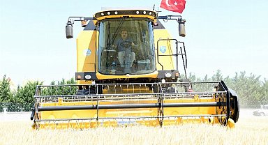 Başkan Altay 14 Mayıs Dünya Çiftçiler Günü'nü kutladı