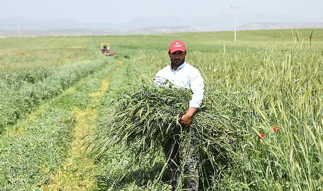 Başkan Altay: "Milli ekonomiye katma değer sağlıyoruz"