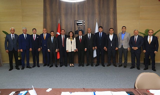 Başkan Aras: "Öğrenciler için sefer ağını genişletiyoruz"