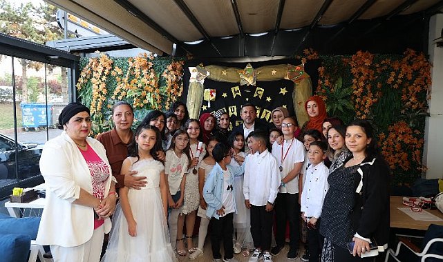 Başkan Arı önce mezuniyet programına ardından nikah törenine katıldı