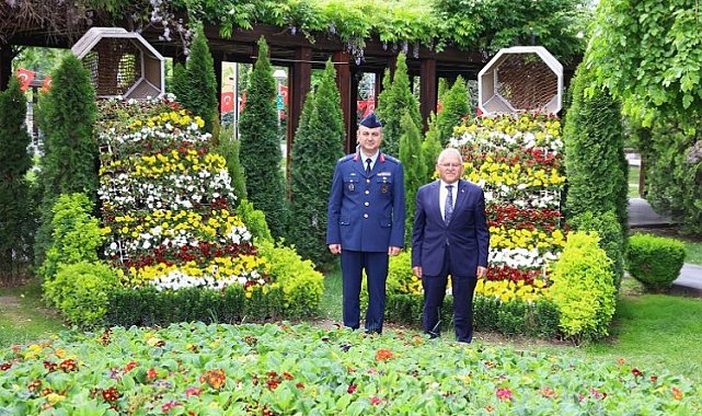 Başkan Büyükkılıç'a ziyaretler sürüyor