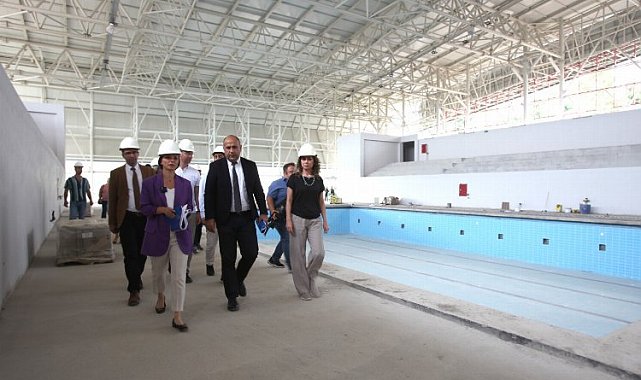 Başkan Kınay'dan Atatürk Gençlik Merkezine ziyaret