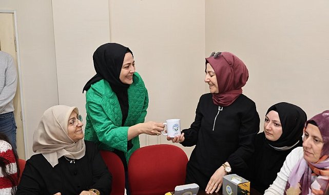 Başkan Yalçın Hemşireler Günü'nü unutmadı