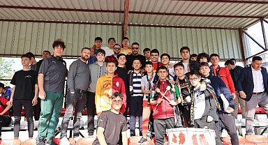 Başkanı Arı Nevşehir U17 Ligi'nin final müsabakasını izledi