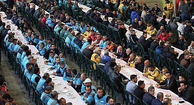 "Belediyede her çalışanın sendikası, 'Ahmet Çolakbayrakdar'dır"