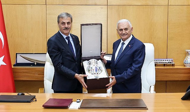 Binali Yıldırım Sakarya'da