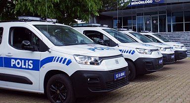 Bingöl İl Emniyet Müdürlüğü'ne teni araçlar tahsis edildi