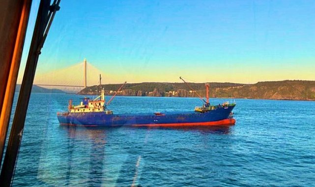 Boğaz trafiğini kilitlemişti... Gemi kurtarıldı