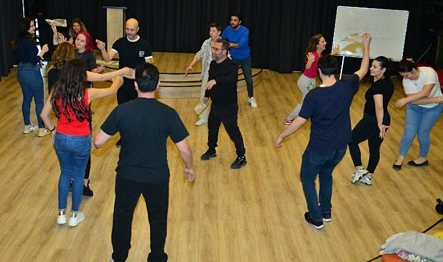 Bursa HND Sanat'ta ilk sahne heyecanı