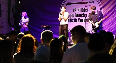 Bursa Nilüfer'de liseli gençler yetenekleriyle alkış topladı