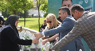 Bursa'da 50 bin fide Yıldırım'dan