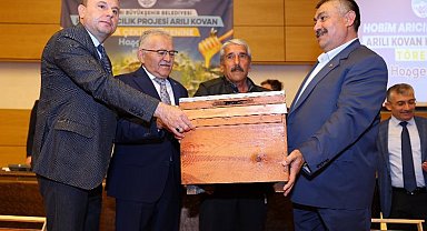 Büyükşehir'den 6 Milyon 270 bin TL'lik arılı kovan dağıtım töreni