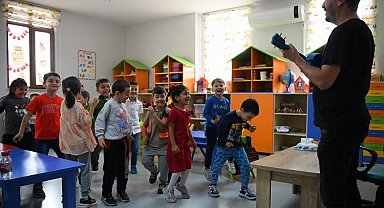 Çayırova'da çocuklar eğlenerek öğreniyor