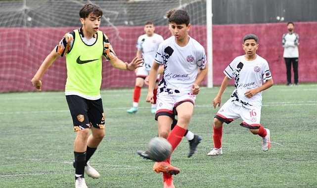 Çiğli'de 19 Mayıs'a özel turnuvası